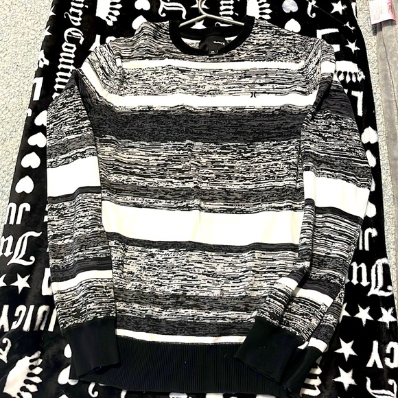 Hurley sweater - Picture 1 of 3
